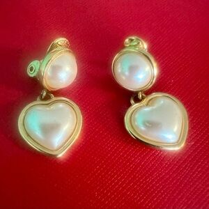 Pearl Heart clip on earrings